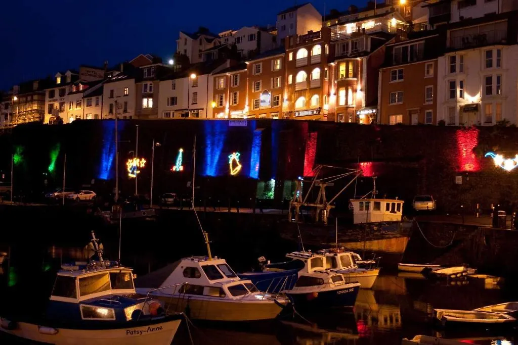 Quayside 3*