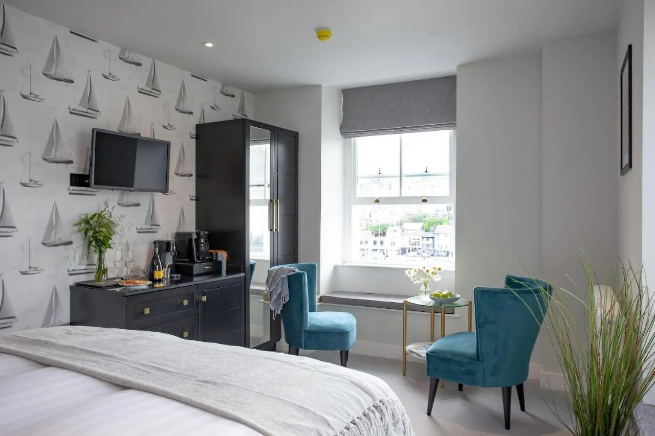 Golden Vanity, Maritime Suites, 5* Brixham