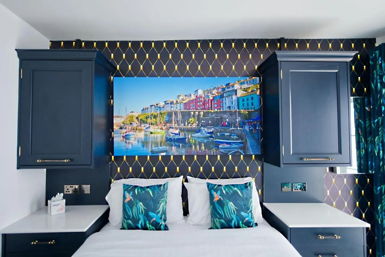 Quayside 3* Brixham