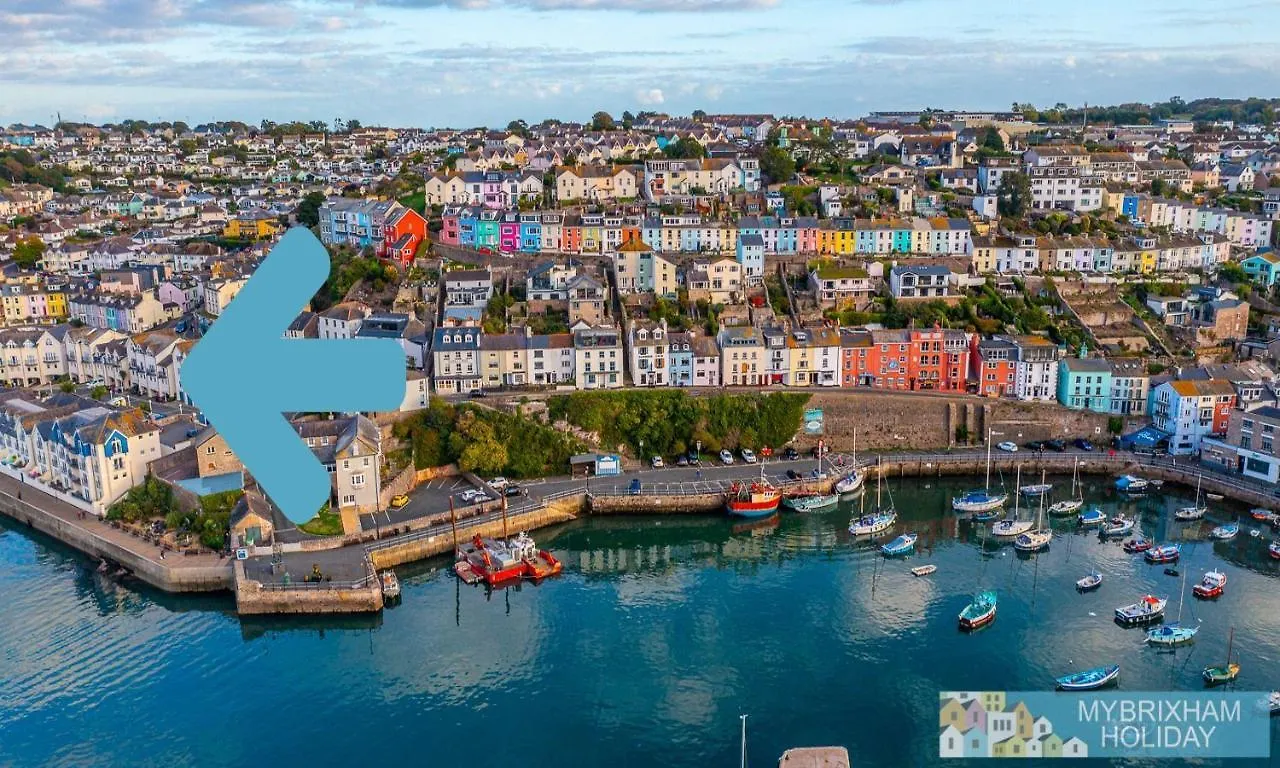16 Moorings Reach *