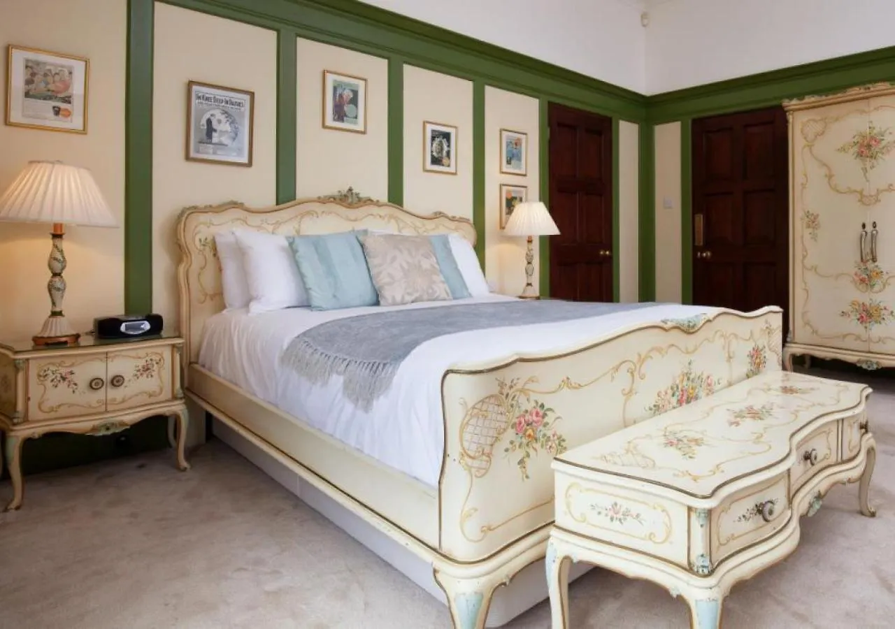 Wolborough House *