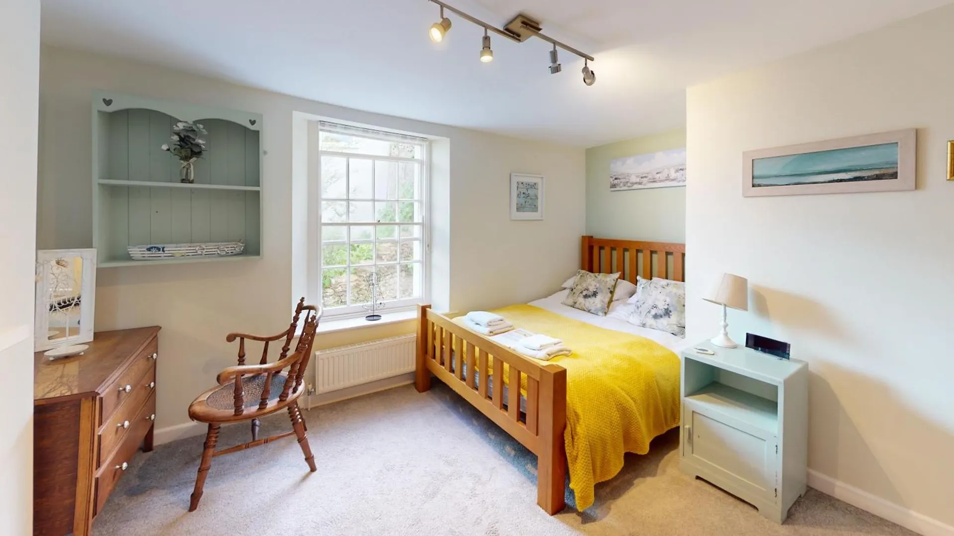 Saltys Cottage, - 2 Min Walk To The Harbour Holiday home Brixham