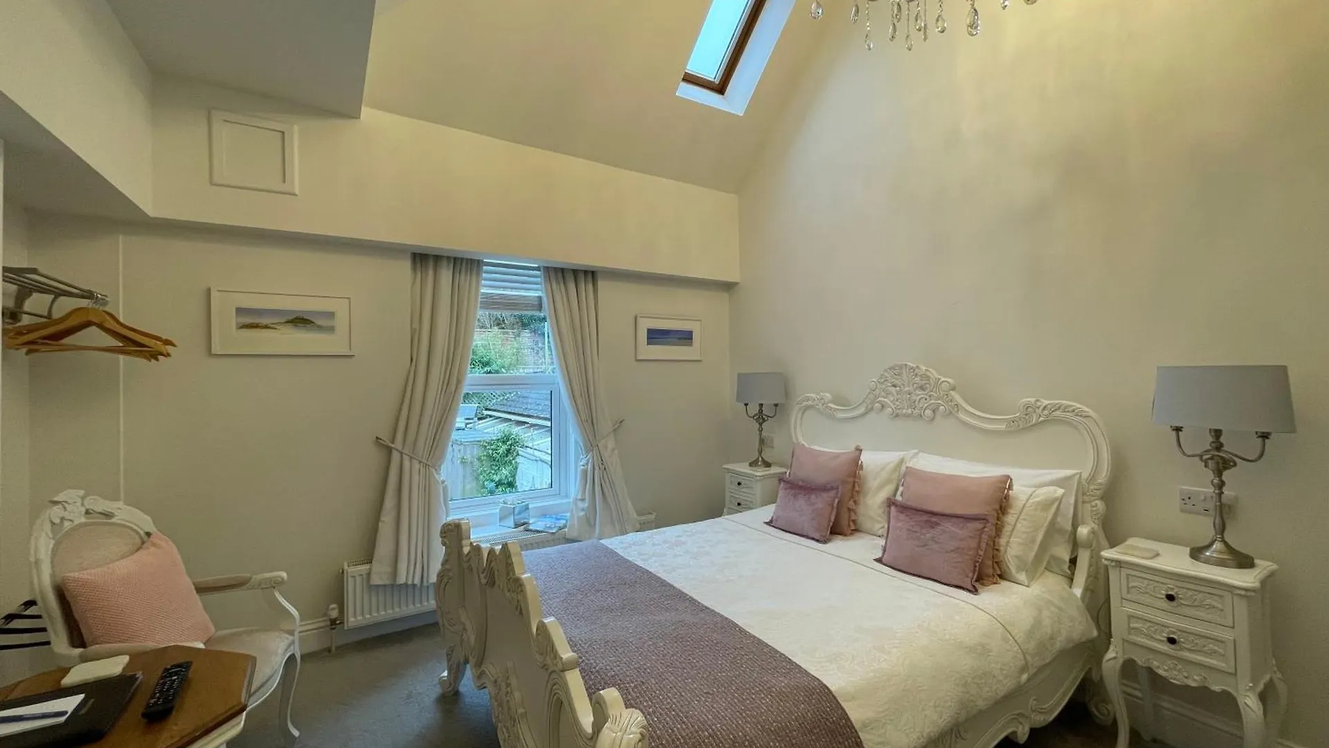 Trefoil 4*