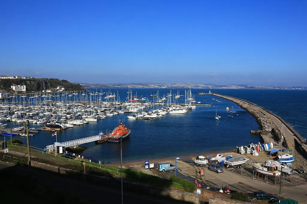 Apartment Devoncourt Devoncoast Seaview