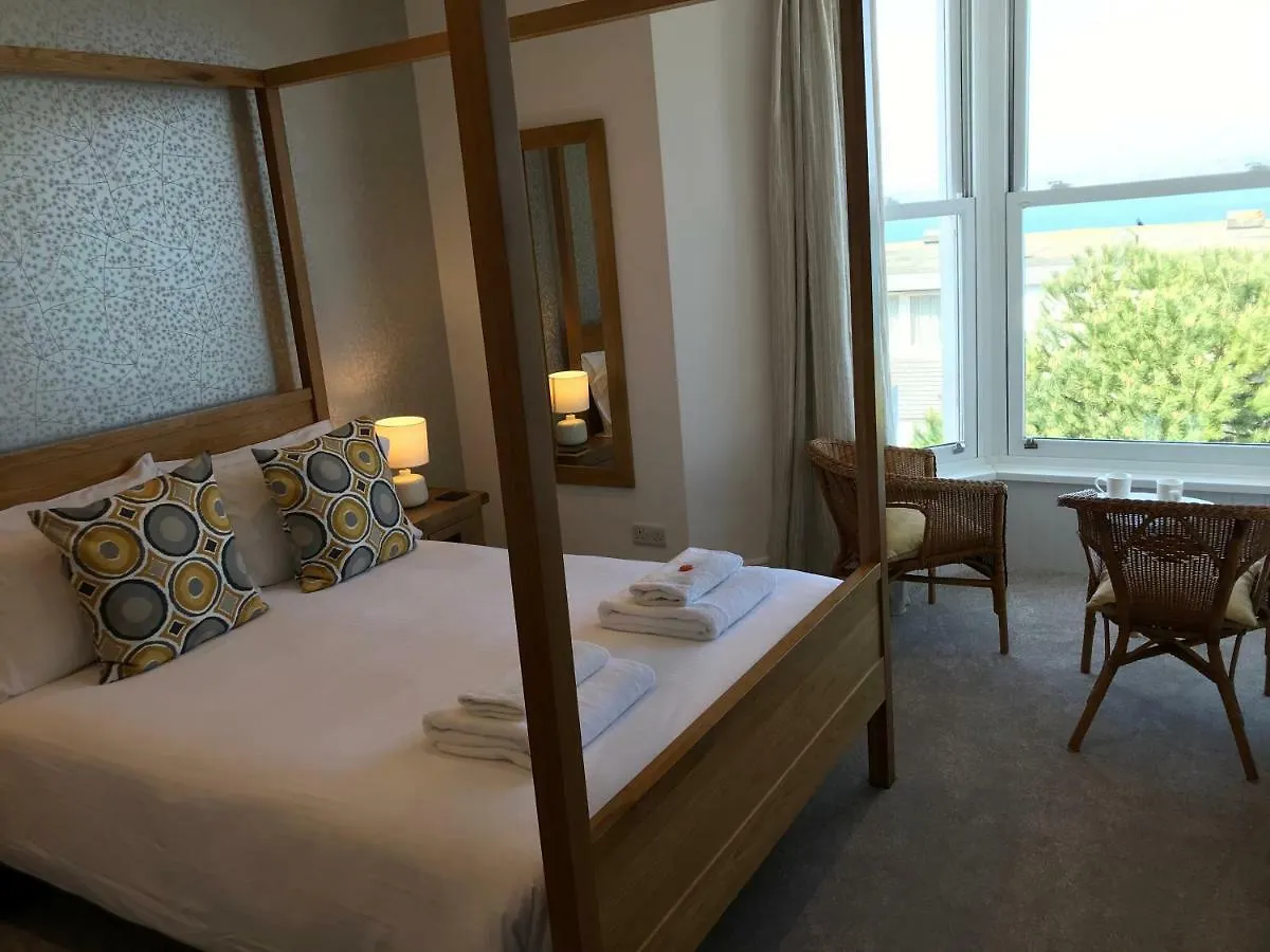 בית הארחה The Shoalstone 4*