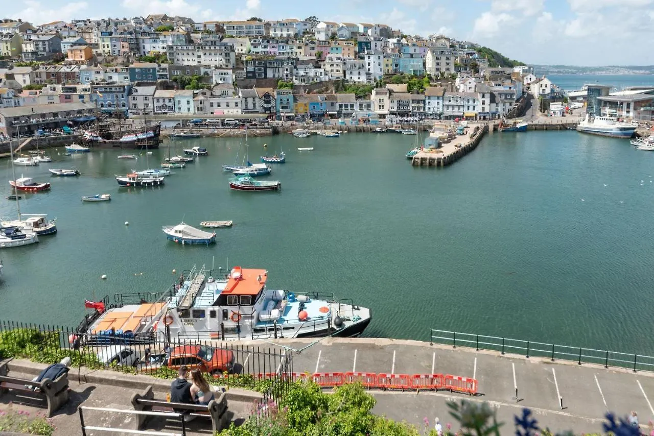 Harbour View Penzion 3*