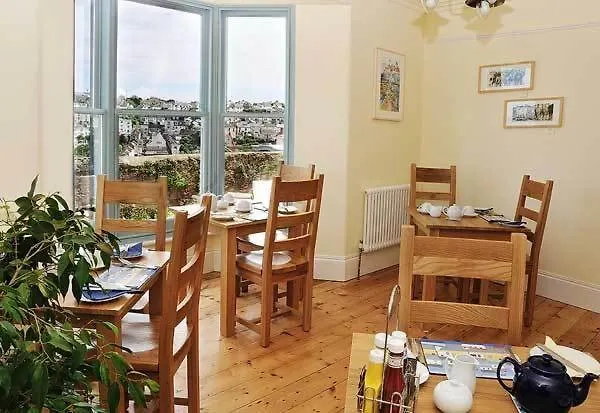 فندق مبيت وإفطار Beacon House