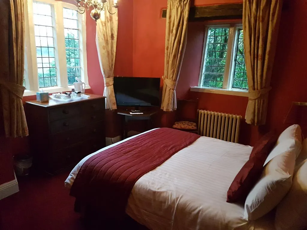 Churston Court בית הארחה 3*