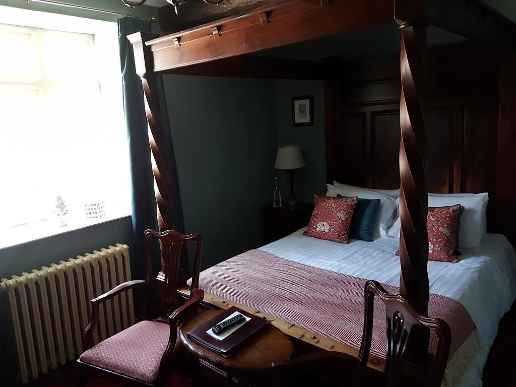 Churston Court בית הארחה 3*