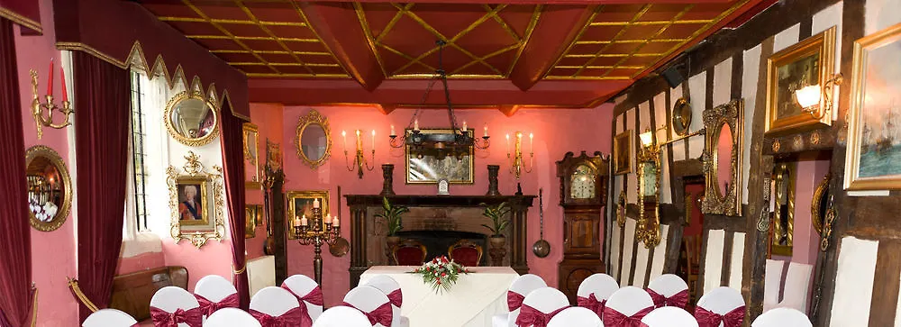 Churston Court בית הארחה