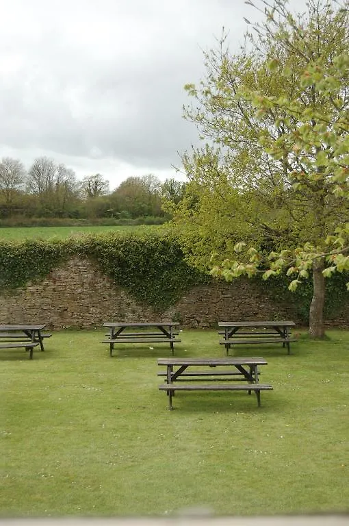 בית הארחה Churston Court Churston Ferrers