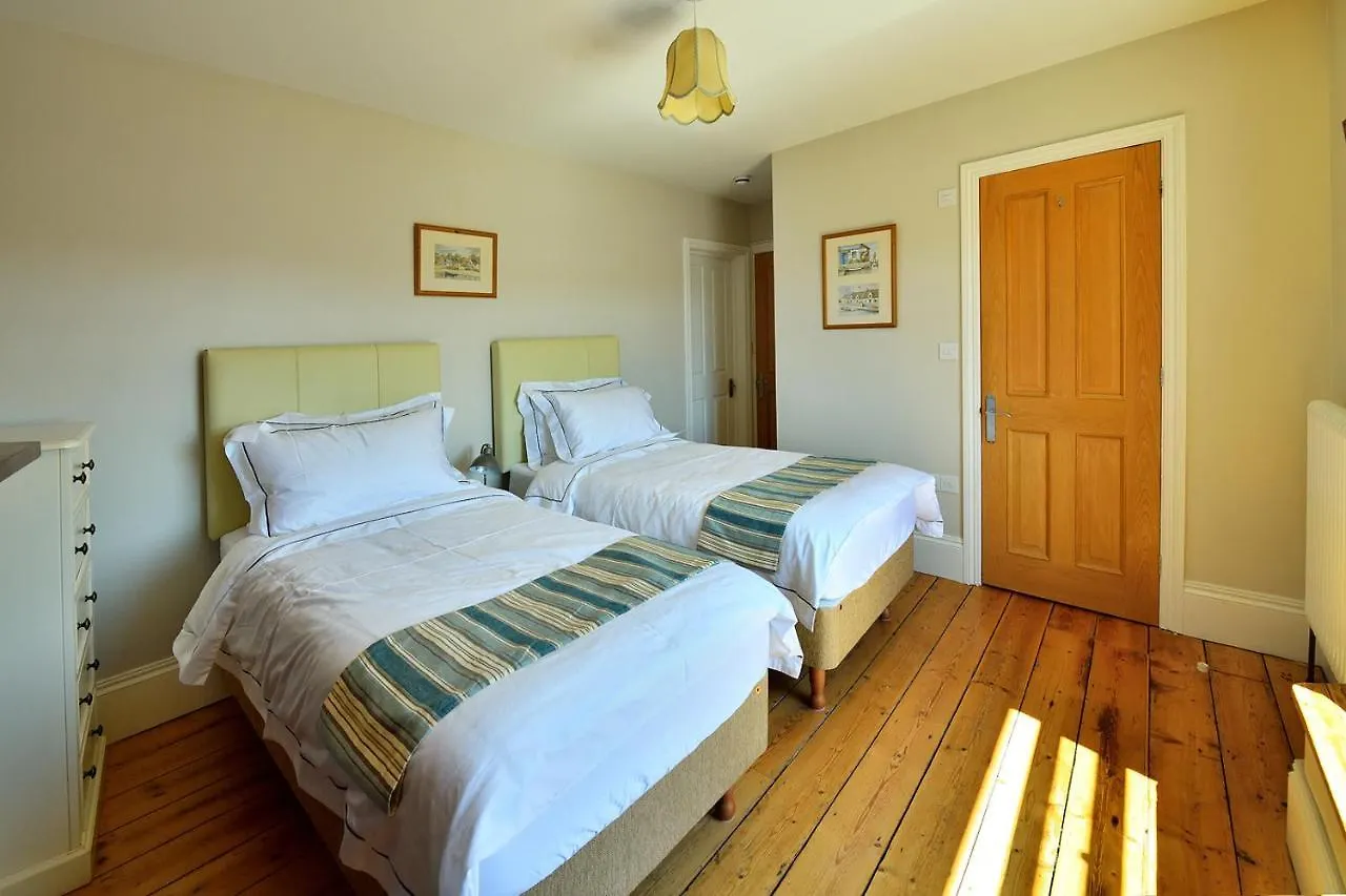 Beacon House فندق مبيت وإفطار 3*